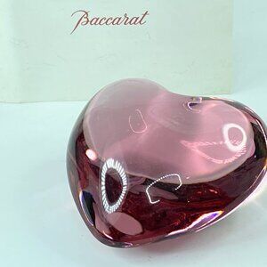 Baccarat Crystal Paperweight, Red Heart Mint A306